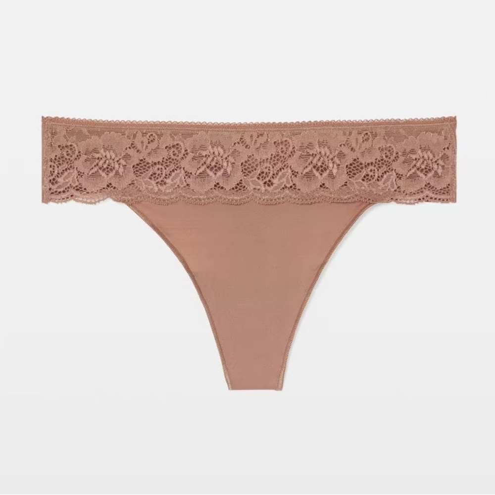 Soma Lace Trim Vanishing Edge